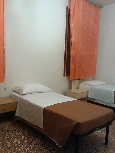 Гостевой дом Backpackers House Венеция